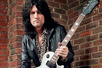 Tommy Thayer (KISS)