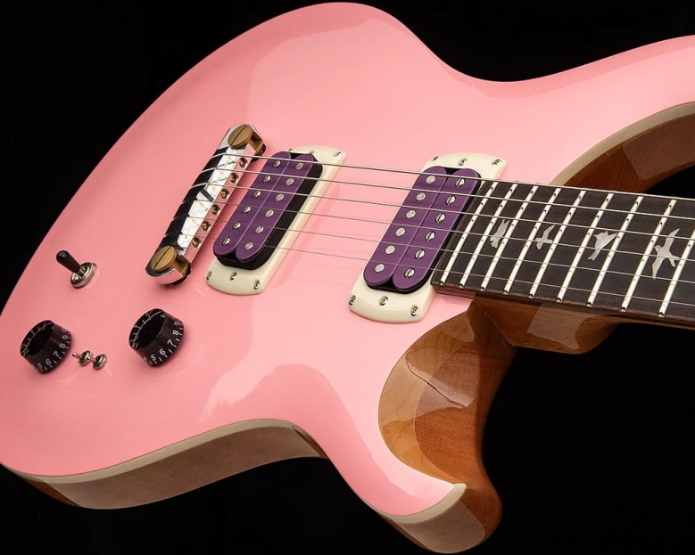PRS SE Rock Lady Limited Edition – gitara z anime trafia do rzeczywistego świata