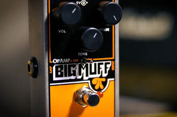 Electro-Harmonix wznawia efekt Op-Amp Big Muff-Pi