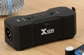 XVive MD1 Wireless MIDI System i P1 Portable Phantom Power Supply