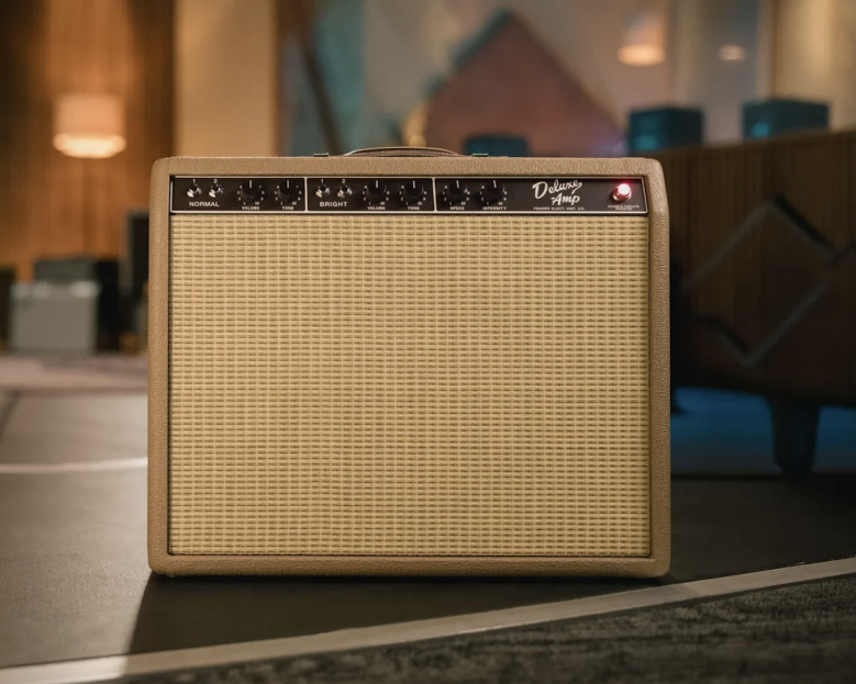 '62 Deluxe Amp – Fender odświeża kultowy wzmacniacz z epoki Brown Panel