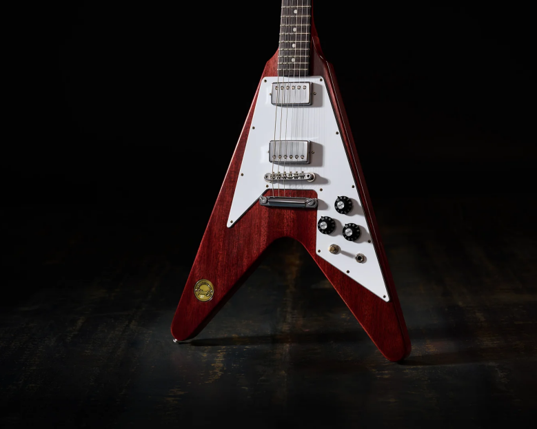 Gibson odtwarza ikonę hard rocka – powrót Flying V Medallion z 1971 roku