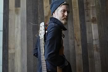 Glen Hansard na dwóch koncertach w Warszawie