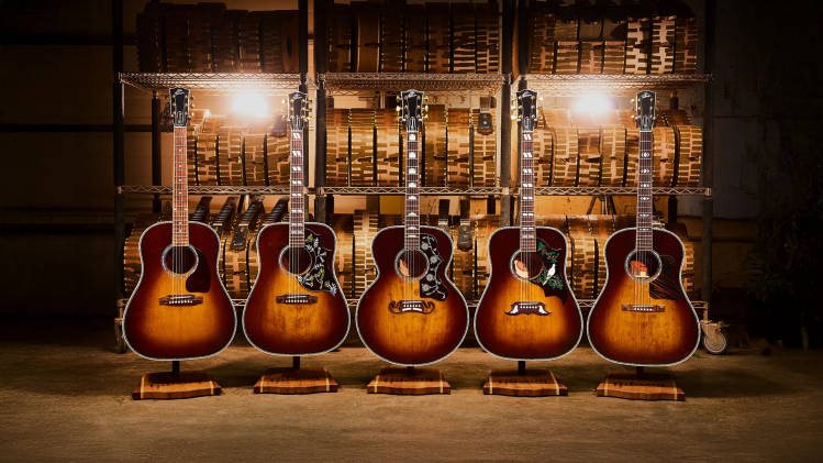 Sto lat tradycji zamknięte w pięciu instrumentach – Gibson prezentuje jubileuszową kolekcję
