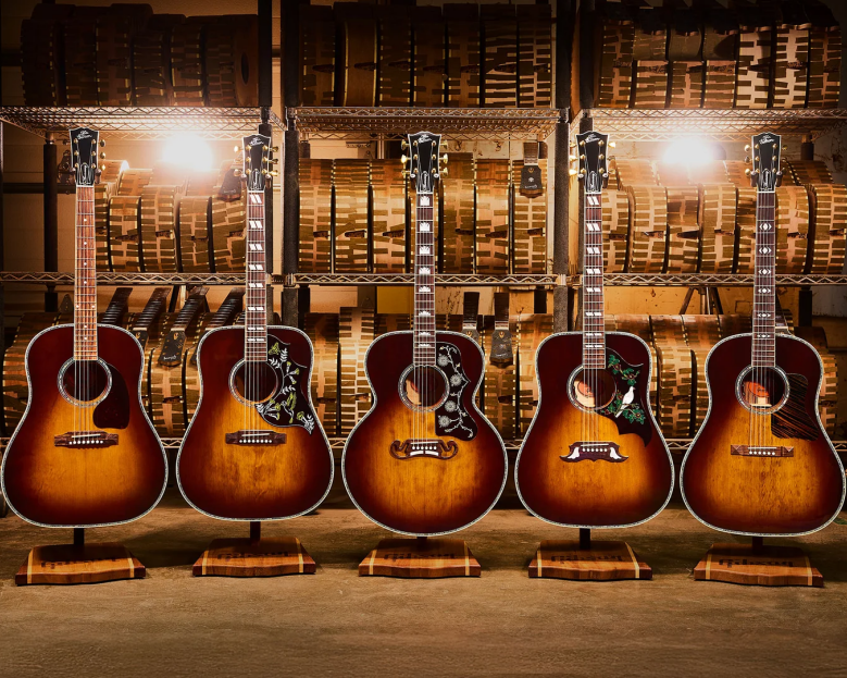 Sto lat tradycji zamknięte w pięciu instrumentach – Gibson prezentuje jubileuszową kolekcję