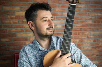 Piotr Słapa w gronie artystów Ortega Guitars