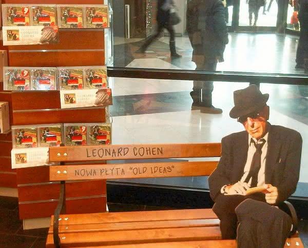 Zrób sobie zdjęcie z Leonardem Cohenem