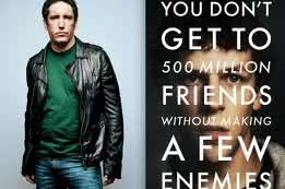 Trent Reznor z Oscarem za "The Social Network"