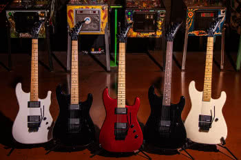 Jackson Pro Origins 1985 San Dimas – powrót do złotej ery shredderów