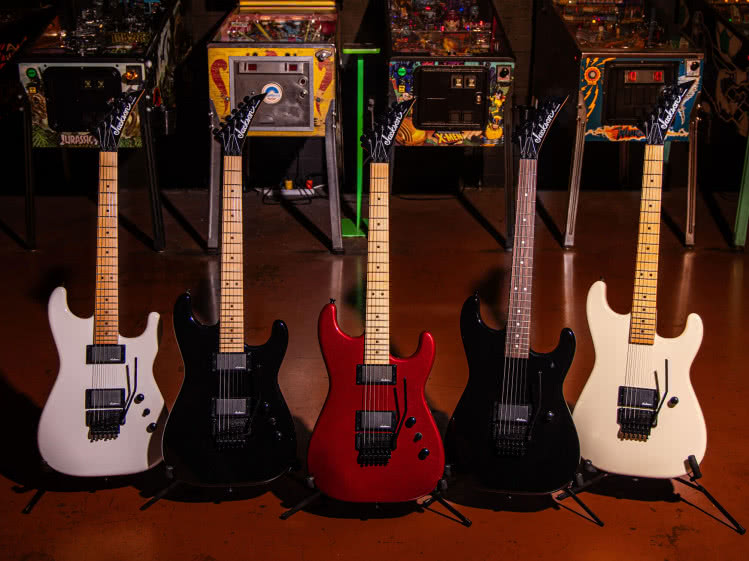 Jackson Pro Origins 1985 San Dimas – powrót do złotej ery shredderów