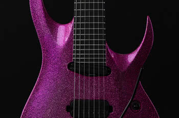 Solar Guitars stawia na shredding