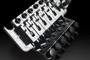 Floyd Rose prezentuje limitowany mostek Original Tremolo z grawerowanym wzorem Paisley