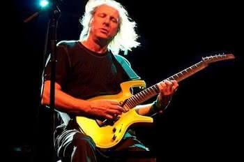 Adrian Belew
