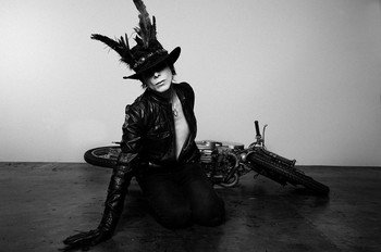 Chris Corner (IAMX)