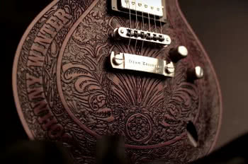Dean Zelinsky przedstawia Johnny Winter Signature Guitar