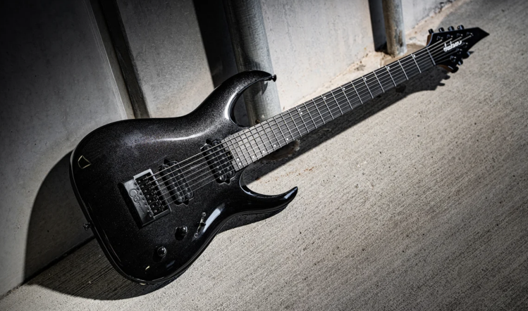 Jackson prezentuje nową sygnaturę Mishy Mansoor – Juggernaut ET7