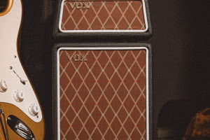 VOX wprowadza Micro SuperBeetle Guitar — kompaktowy wzmacniacz z kultowym brzmieniem