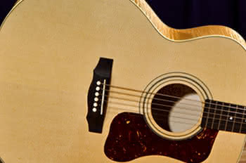 Nowa linia gitar akustycznych - Guild Standard Series