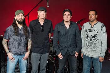 Koncertówka supergrupy MacAlpine - Portnoy - Sheehan - Sherinian