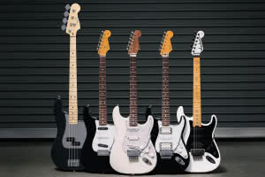 Fender i Jackson świętują 50-lecie Iron Maiden — limitowana kolekcja gitar sygnowanych legendą heavy metalu
