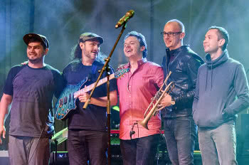 Schmidt Electric feat. Alex Hutchings już dzisiaj, 24 listopada w 12/14!