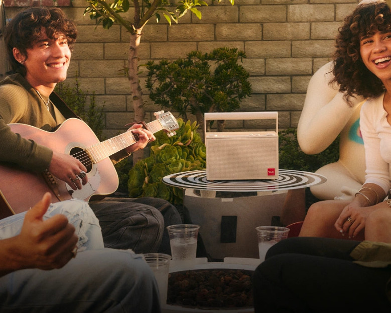 Fender robi krok poza scenę. Legendarna marka debiutuje w konsumenckim audio