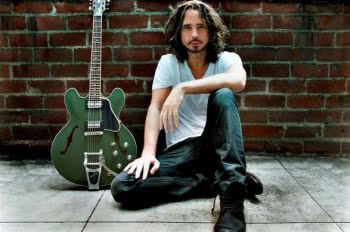 Chris Cornell sygnuje nowe gitary Gibsona