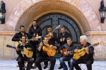 Gipsy Kings pierwszą gwiazdą Gitarowego Rekordu Guinnessa