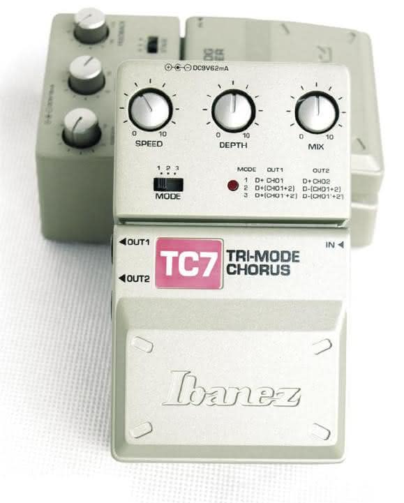 IBANEZ - Tone-Lok AP7 Analog Phaser i Tone-Lok TC7 Tri-Mode Chorus