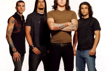 Trivium bez perkusisty?