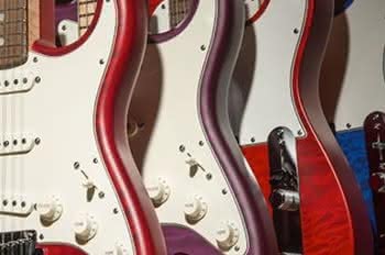 Fender 2014 Custom Deluxe Stratocaster i Telecaster