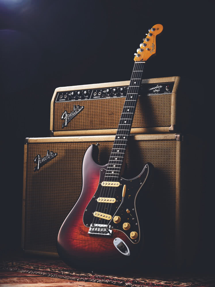 FENDER - 70th Anniversary American Professional II Stratocaster