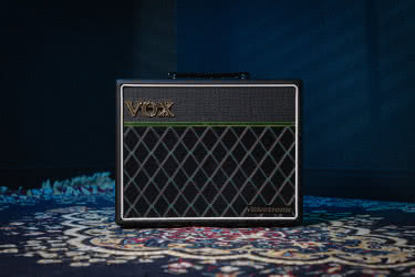 VOX Classic Blue – niebieska moc Valvetronix