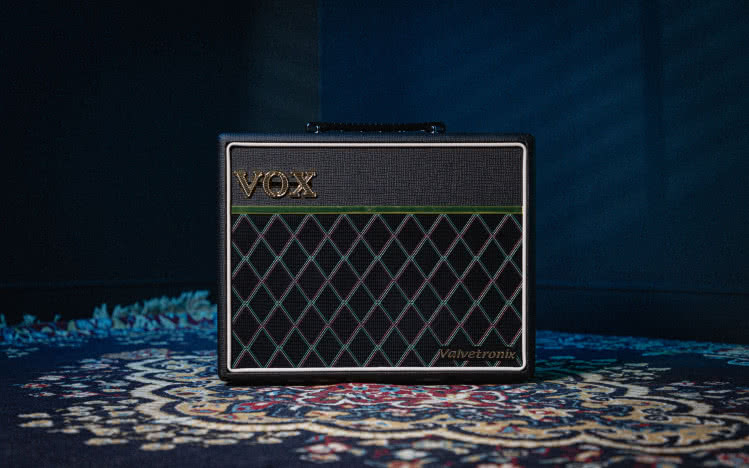 VOX Classic Blue – niebieska moc Valvetronix