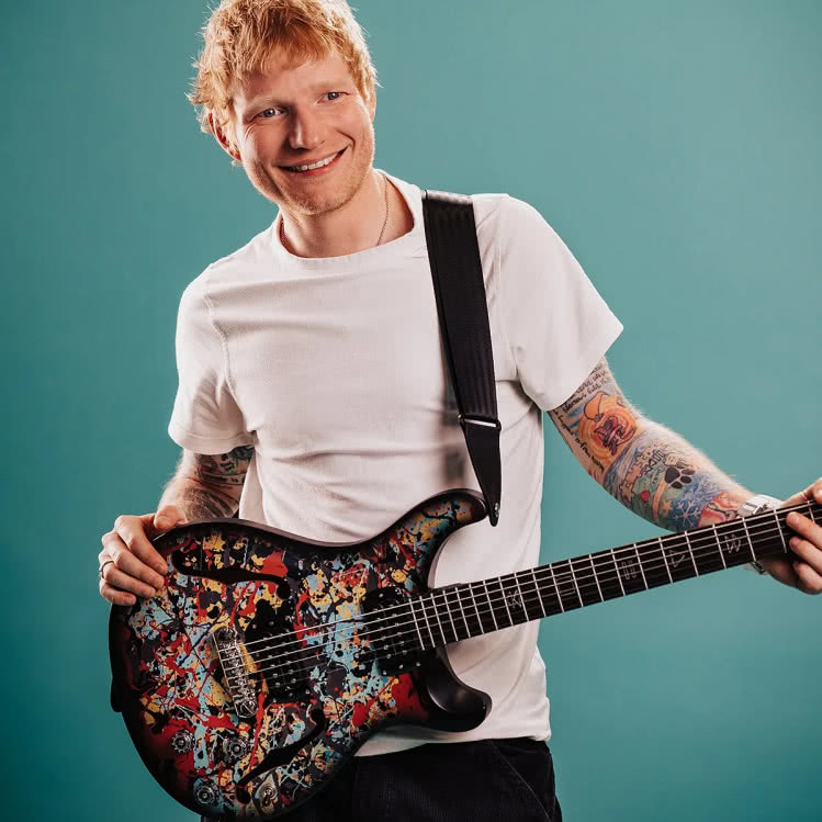 Limitowana edycja PRS SE Cosmic Splash: Ed Sheeran łączy gitarę z malarstwem