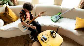  Fender Studio – nagrywaj, jamuj i twórz z autentycznym brzmieniem wzmacniaczy Fender