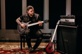 PRS DW CE 24 “Floyd” gitarzysty Between the Buried and Me