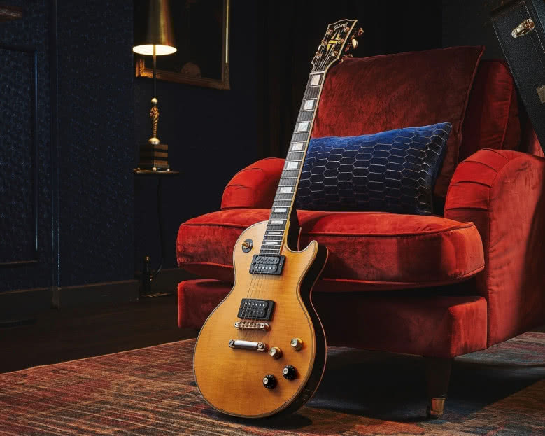 Gibson Custom prezentuje limitowaną replikę legendarnej gitary Micka Ronsona