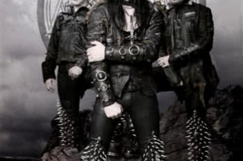 Dimmu Borgir supportem Korna w Europie