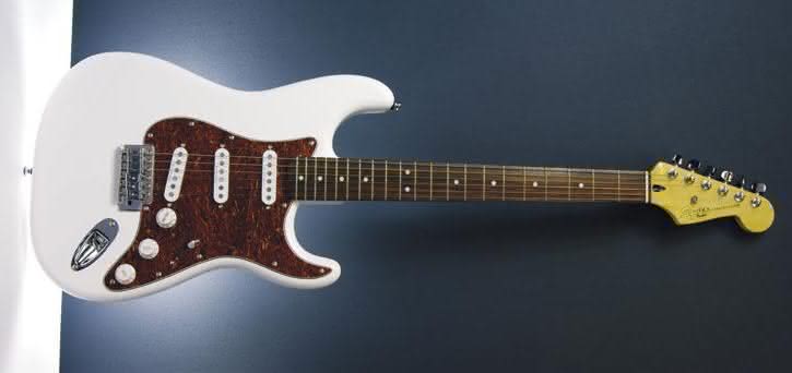 SQUIER - Vintage Modified Stratocaster