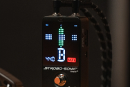 Strojenie bez kompromisów – Fender przedstawia tuner Strobo-Sonic Pro