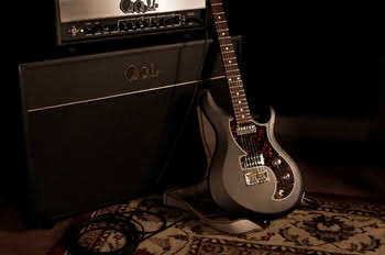 PRS prezentuje nowy model S2 Vela Satin