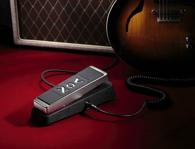 Vox prezentuje nową kaczkę V846-HW