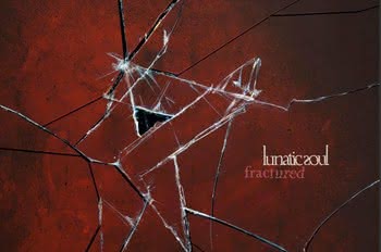 Posłuchaj nowego utworu Lunatic Soul - Fractured