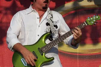 Steve Lukather zagra w Polsce
