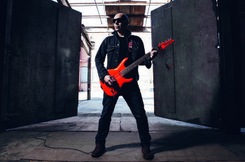 Joe Satriani