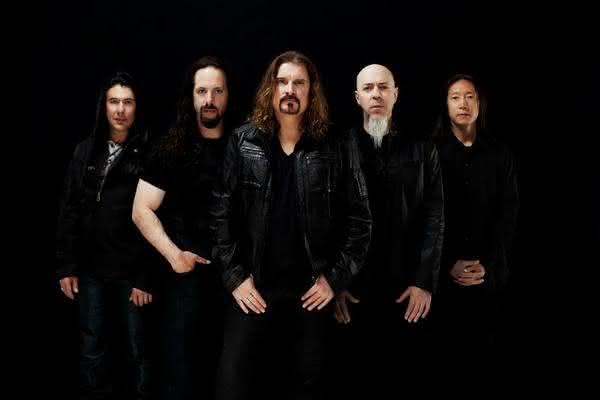 Dream Theater - zobacz video do The Looking Glass