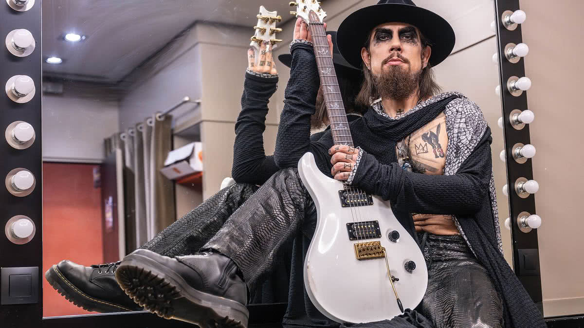 Dave Navarro (Jane’s Addiction)