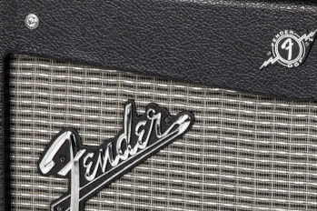 Nowe wzmacniacze Fender Bandmaster '57, Mustang V.2 i Acoustasonic 15