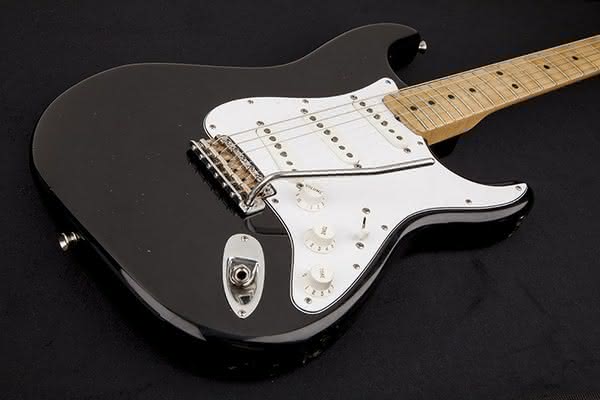 Fender Custom Shop prezentuje Ritchie Blackmore Tribute Stratocaster 